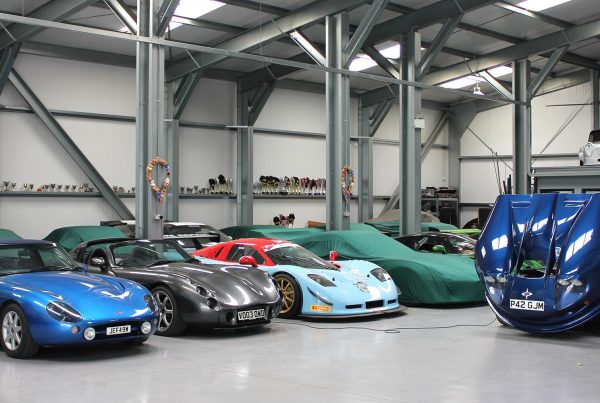 topcats racing workshop housing variety of performance and race vehicles